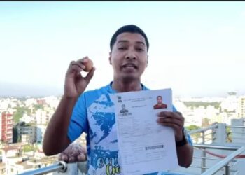 ভারত আর ভিসা দিচ্ছে না, রোগীরা মরছে, তোদের বিদ্বেষের কারনে : নিজের দেশের জিহাদিদের দুষলেন বাংলাদেশি ব্লগার