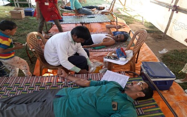 জগদ্ধাত্রী পুজো উপলক্ষ্যে রক্তদান শিবির মেমারিতে