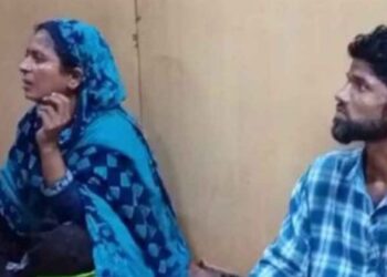 কেরালায় মুরগির খামারের আড়ালে গাঁজা বিক্রি, গ্রেফতার এরাজ্যের দম্পতি