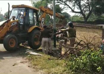 চিত্তরঞ্জনে রেলের বেআইনি উচ্ছেদে পক্ষপাতিত্বের অভিযোগ তৃণমূলের