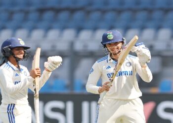 একমাত্র টেস্ট ম্যাচে অস্ট্রেলিয়া মহিলা দলকে ৮ উইকেটে হারিয়ে ইতিহাস সৃষ্টি করল ভারত