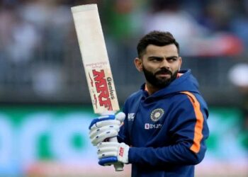 টি-টোয়েন্টি বিশ্বকাপ থেকে বাদ পড়তে পারেন বিরাট কোহলি