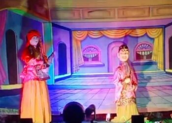 গ্রামের মেলাকে আঁকড়ে এখন কোনরকমে অস্তিত্বের জানান দিচ্ছে পুতুল নাচ ও বাধাই গান