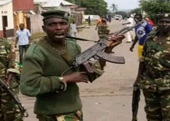 পূর্ব আফ্রিকার দেশ বুরুন্ডিতে জঙ্গি গোষ্ঠীর হামলায় ১২ শিশুসহ ২০ জনের মৃত্যু, আহত ৯