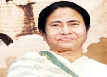 ‘ইন্ডি’ জোটে নেই তৃণমূল, বাংলায় একলা চলার ঘোষণা মমতা ব্যানার্জির