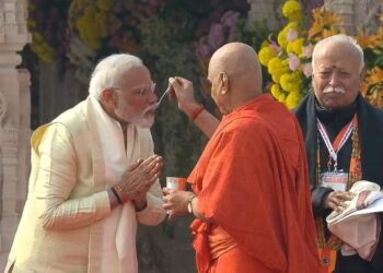 প্রধানমন্ত্রীর নরেন্দ্র মোদীর হাত দিয়ে হল রাম মন্দিরের শুভ উদ্বোধন