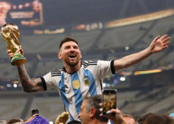 লিওনেল মেসির অবসরের পর ১০ নম্বর জার্সিতে দেখা যাবে না কোনো আর্জেন্টিনার ফুটবলারকে