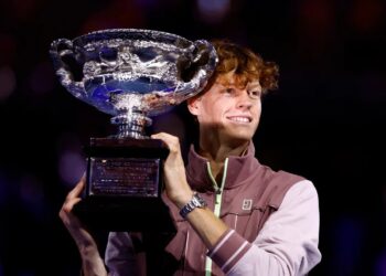 রাশিয়ার দানিল মেদভেদেভকে হারিয়ে অস্ট্রেলিয়ান ওপেন টেনিস টুর্নামেন্টে চ্যাম্পিয়ন ইতালির জেনিক সিনার