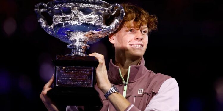 রাশিয়ার দানিল মেদভেদেভকে হারিয়ে অস্ট্রেলিয়ান ওপেন টেনিস টুর্নামেন্টে চ্যাম্পিয়ন ইতালির জেনিক সিনার
