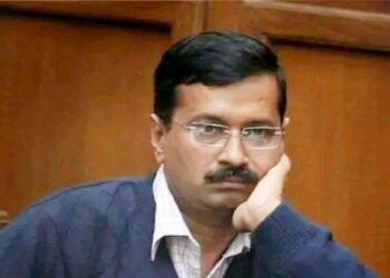 লোকসভা নির্বাচনে জেলেই কাটতে পারে দিল্লির মুখ্যমন্ত্রীকে ! মদ কেলেঙ্কারি মামলায় ফের ইডির তলবে অরবিন্দ কেজরিওয়ালকে গ্রেফতারির সম্ভাবনা