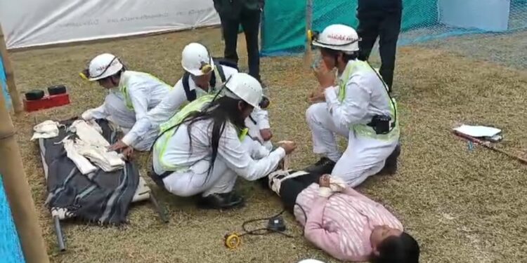 আসানসোলে আয়োজিত হল ইসিএলের প্রাথমিক চিকিৎসার প্রতিযোগিতা