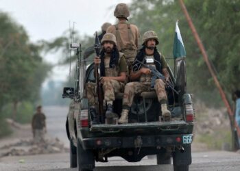 ইরানে পাক বিমান হামলায় মৃত ৪ শিশু ও ৩ মহিলা, দু’দেশের মধ্যে উত্তেজনা প্রশমনে মধ্যস্ততার প্রস্তাব দিল চীন