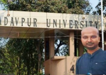তরুণ অধ্যাপকের মৃত্যুতে ফের যাদবপুর বিশ্ববিদ্যালয়ে দেদার মাদক সেবন ও অবাধ যৌন্যতা নিয়ে চর্চা শুরু হয়ে গেছে