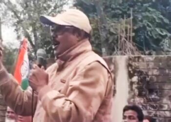 ভোটের দিন বিরোধীরা ঘর থেকে বের হলে  ‘হাত কেটে’ নেওয়ার ‘গুরুমন্ত্র’ দিলেন অনুব্রত ঘনিষ্ঠ নেতা, নির্বাচন কমিশনের কাছে অভিযোগ শুভেন্দু অধিকারীর