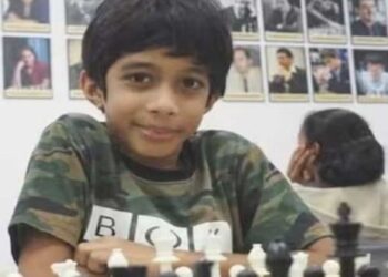 পোল্যান্ডের গ্র্যান্ডমাস্টারকে হারিয়ে বিশ্বরেকর্ড গড়ল ভারতীয় বংশোদ্ভূত ৮ বছরের অশ্বথ কৌশিক