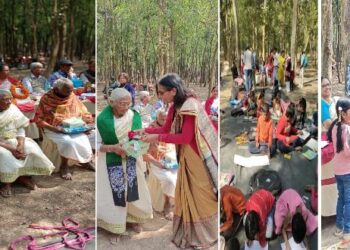 আউশগ্রামের জঙ্গলে আয়োজিত বনভোজনে প্রবীণদের সংবর্ধনা দিল আয়োজকরা