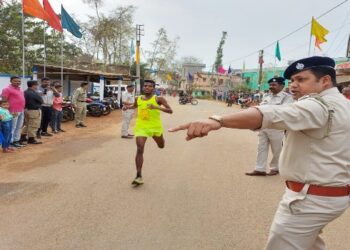 প্রয়াত আইসির স্মরণে বাঁকুড়ায় দৌড় প্রতিযোগিতা 