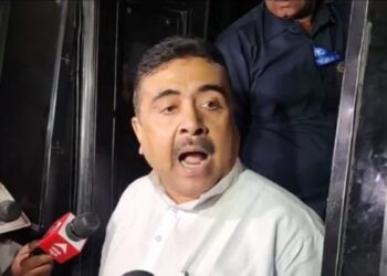 ‘ওর কথা ছাড়ুন, ওর সোডিয়াম পটাসিয়ামের গন্ডগোল আছে, একটা উন্মাদ মুখ্যমন্ত্রী’ : মমতা ব্যানার্জিকে নজিরবিহীন আক্রমণ শুভেন্দু অধিকারীর