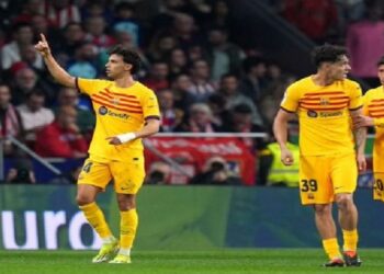 ঘরের মাঠে অ্যাটলেটিকো মাদ্রিদকে তিন গোলে হারিয়েছে বার্সেলোনা