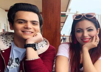 রাজ আনাদকাতের সাথে বাগদানের কথা অস্বীকার করলেন অভিনেত্রী মুনমুন দত্ত