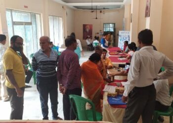 গুসকরা পুরসভার উদ্যোগে আয়োজিত হল বিনামূল্যে স্বাস্থ্য পরীক্ষা শিবির