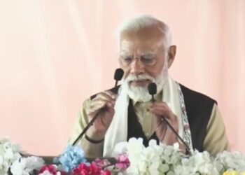 ‘কেন্দ্রের দেওয়া ১০০ দিনের টাকা তৃণমূল  তোলাবাজদের পকেটে ঢোকায়’ : প্রধানমন্ত্রী নরেন্দ্র মোদী