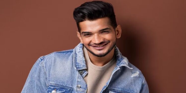 মুম্বাইয়ে হুক্কা বার থেকে আটক বিগ বস ১৭ বিজয়ী কমেডিয়ান মুনাওয়ার ফারুকীসহ ১৪