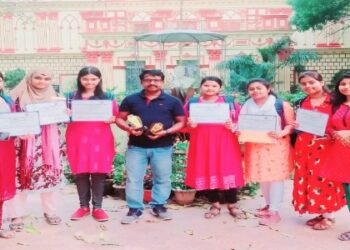 স্বল্প দৈর্ঘ্যের চলচ্চিত্র প্রতিযোগিতা হলো বর্ধমান কলেজে