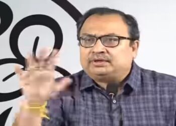 দলীয় সাংসদ সুদীপ ব্যানার্জির বিরুদ্ধে তদন্তের দাবি তুললেন তৃণমূল মুখপাত্র কুণাল ঘোষ