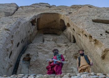 বামিয়ান বুদ্ধ মূর্তি ধ্বংসের ১১তম বার্ষিকী : লুটপাট করা হচ্ছে ঐতিহাসিক নিদর্শনগুলোর ধ্বংসাবশে