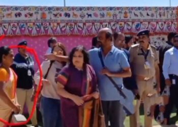 আনন্দ-রাধিকার বিয়েতে এই কান্ড ঘটালেন দক্ষিনি সুপারস্টার রজনীকান্ত, সোশ্যাল মিডিয়ায় সমালোচনার ঝড়