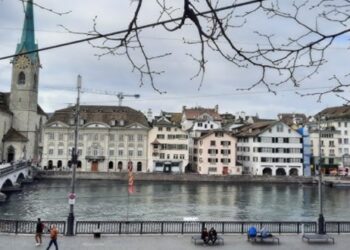 জুরিখে ইহুদি ব্যক্তিকে নির্মমভাবে ছুরিকাঘাত করেছে ১৫ বছরের জিহাদি কিশোর