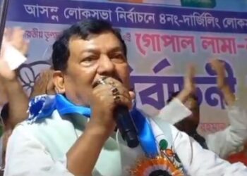 প্রকাশ্য জনসভায় ভোটারদের ‘হুমকি’ দিলেন চোপড়ার তৃণমূল বিধায়ক হামিদুর রহমান, নির্বাচন কমিশনকে ব্যবস্থা নেওয়ার আর্জি শুভেন্দু অধিকারীর