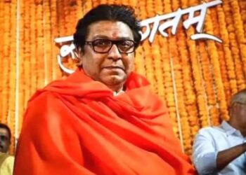 প্রধানমন্ত্রী নরেন্দ্র মোদীকে নিঃশর্ত সমর্থন দিয়েছেন এমএনএস প্রধান রাজ ঠাকরে