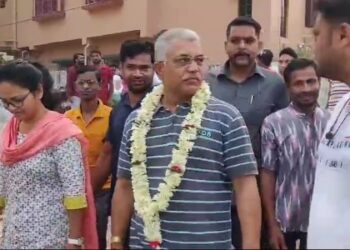 মারলে পাল্টা মারের নিদান দিলেন দিলীপ ঘোষ