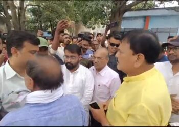 নিহত ঠিকা শ্রমিকদের পরিবারকে ক্ষতিপূরণের দাবি মেনে নিল ইসিএল কর্তৃপক্ষ