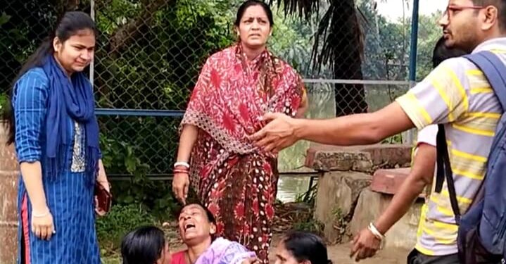 মধ্যপ অবস্থায় গলায় ফাঁস দিয়ে আত্মঘাতী মন্তেশ্বরের যুবক