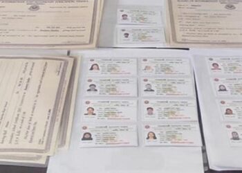 মোটা অর্থের বিনিময়ে জাল শংসাপত্র তৈরি গ্রেফতার কম্পিউটার বিশেষজ্ঞ শামসুজ্জামান