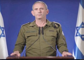 “সন্ত্রাসের বড় পৃষ্ঠপোষক রাষ্ট্র” ইরানকে সতর্ক করে দিয়ে আইডিএফ প্রধান বলেছেন : ‘পরিস্থিতি বেশি জটিল করলে পরিণতি ভুগতে হবে’