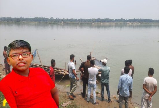 ফের কাটোয়ার গঙ্গার ঘাটে চোরা খাদ কেড়ে নিল উচ্চ মাধ্যমিক পরীক্ষার্থীর প্রাণ, স্নানার্থীদের নিরাপত্তা নিয়ে উঠছে প্রশ্ন