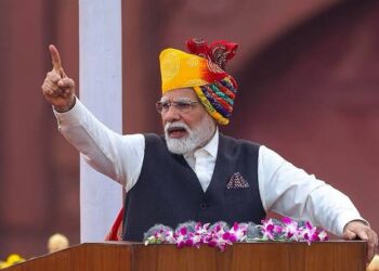 আগামী ৫ বছরে ‘ইউনিফর্ম সিভিল কোড’ লাগু এবং ‘এক জাতি-এক নির্বাচন’-এর ধারণাকে বাস্তবায়িতা করা ‘মোদীর গ্যারান্টি’