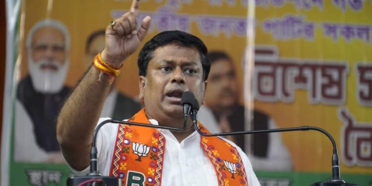 “নিজ দেশে হিন্দুদের দ্বিতীয় শ্রেণীর নাগরিক করতে চাইছে তৃণমূল” : মুখ্যমন্ত্রীর ‘রামনবমী ওদের দাঙ্গা করার দিন’ বক্তব্যের প্রতিক্রিয়ায় সুকান্ত মজুমদার