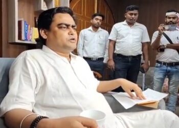 ‘এনআরসি লাগু হলে গোটা দেশে আগুন জ্বলবে’ : ‘লস্কর-ই-তৈয়বা’র দেগঙ্গার সন্ত্রাসী নজরুল ইসলাম, সাহেব আলী ও ফয়েজ আলীর হুমকি চিঠি পেলেন কেন্দ্রীয় মন্ত্রী শান্তনু ঠাকুর