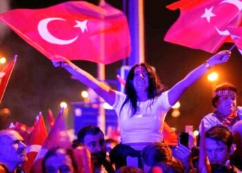 তুরস্কের স্থানীয় নির্বাচনে কট্টরপন্থী এরদোগানের পার্টির শোচনীয় পরাজয়