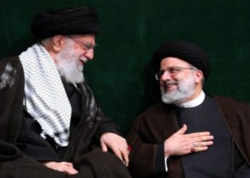 “তেহরানের কসাই” ইব্রাহিম রাইসির মৃত্যুর খবর নিশ্চিত হতেই আতসবাজি ফাটিয়ে উদযাপন করল ইরানি নাগরিকরা