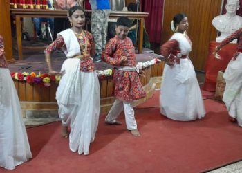 কবি-শিল্পীদের নিয়ে সাংস্কৃতিক অনুষ্ঠানে মেতে উঠল কলকাতার ‘বাচিক সংসদ’