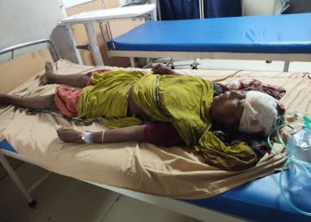 নন্দীগ্রামে বিজেপি কর্মীর মা খুন, প্রতিবাদে পথ অবরোধ, অভিষেক ব্যানার্জির বিরুদ্ধে হিংসায় প্ররোচনা দেওয়ার অভিযোগ