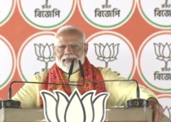 কংগ্রেসের ভ্রষ্টাচার-পরিবারবাদ- তুষ্টিকরণ,বামপন্থীদের অত্যাচার আর নৈরাজ্যের সংমিশ্রণ হল তৃণমূল : নরেন্দ্র মোদী