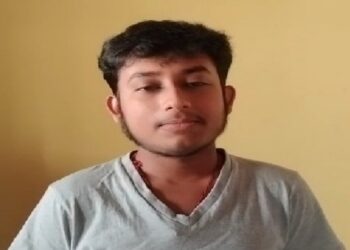 মাধ্যমিকে পঞ্চম পূর্বস্থলীর অর্ঘ্যদীপের সাফল্যের চাবিকাঠি স্বামী বিবেকানন্দের জীবন ও বাণী