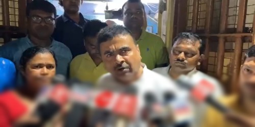 কোলাঘাটে শুভেন্দু অধিকারীর ভাড়া ঘরে আই প্যাককে সাথে নিয়ে পুলিশি অভিযানের অভিযোগ, ভাইপোকে কোমড়ে দড়ি পরিয়ে জেলে ঢোকানোর হঁশিয়ারি দিলেন বিরোধী দলনেতা